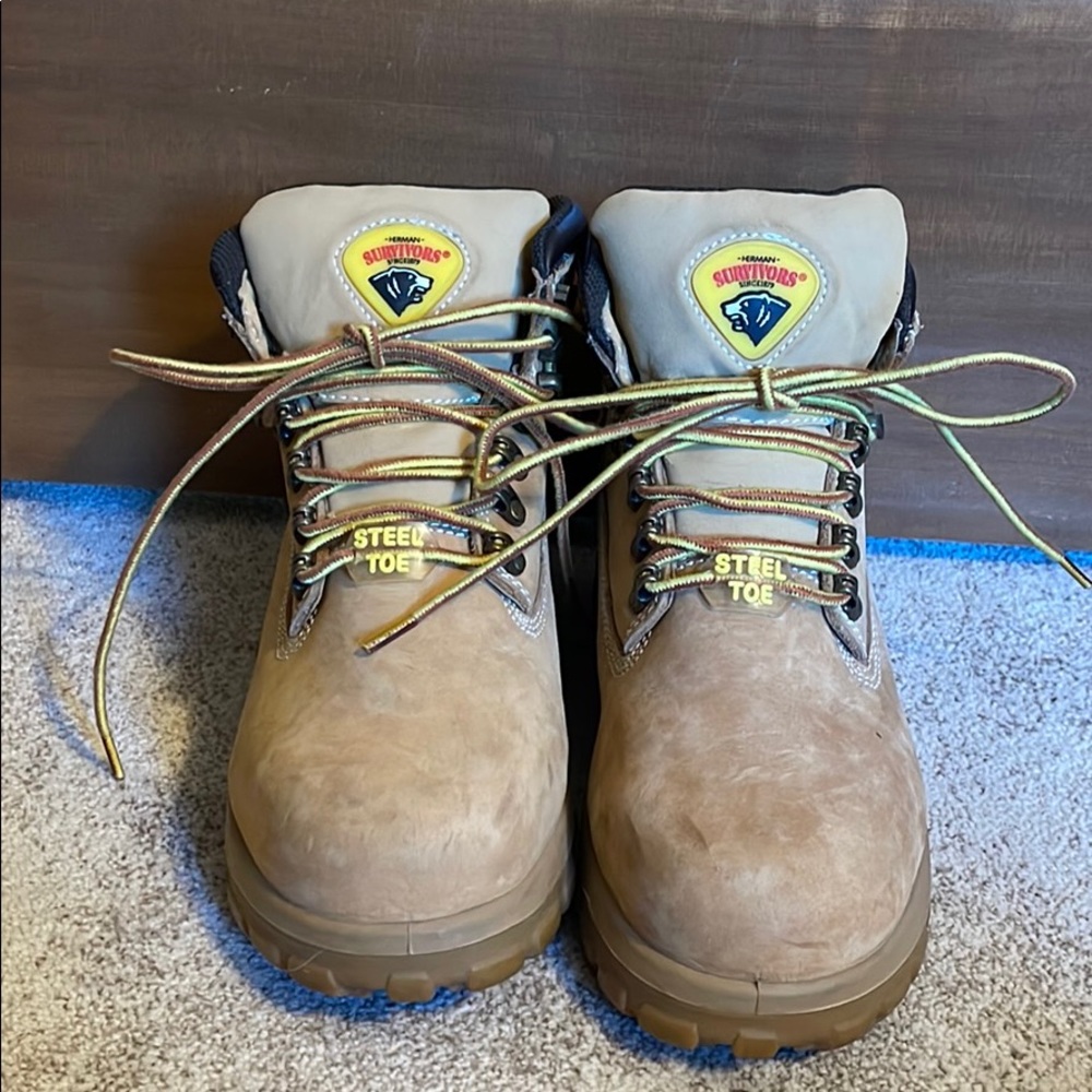 Steel toe boots